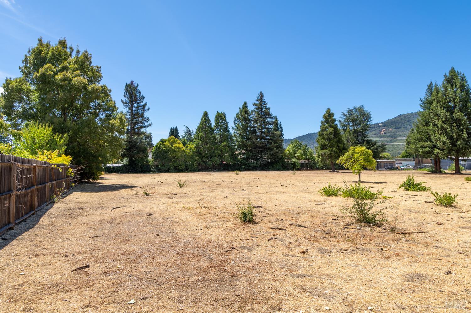 817 Waugh Lane Ukiah CA 95482
