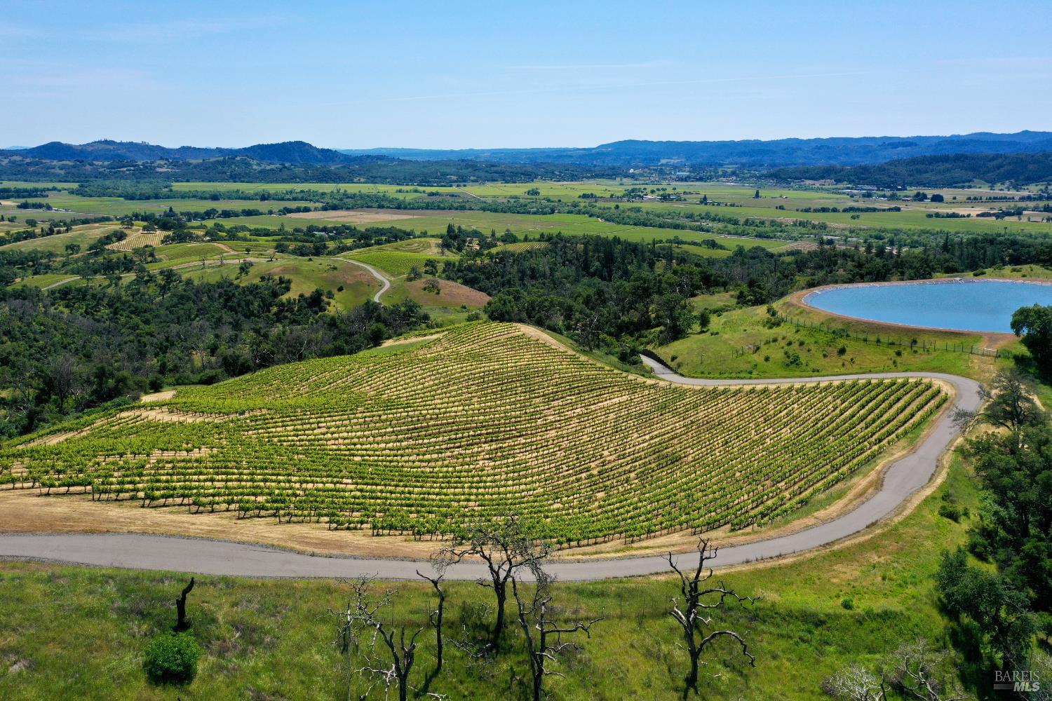 376 Artisan Circle Geyserville CA 95441