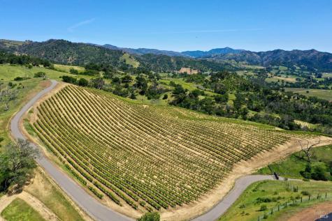 376 Artisan Circle Geyserville CA 95441