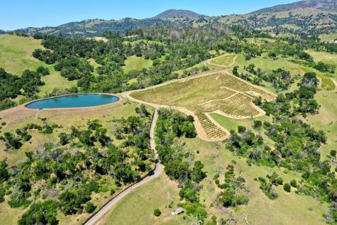 376 Artisan Circle Geyserville CA 95441