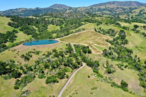 376 Artisan Circle Geyserville CA 95441