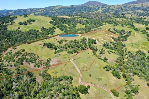 376 Artisan Circle Geyserville CA 95441