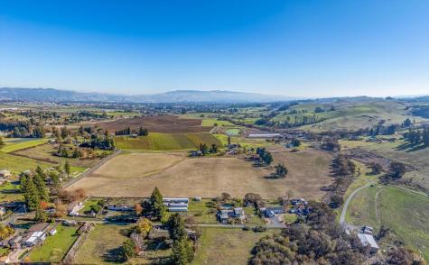 6000 Petersen Road Sebastopol CA 95472