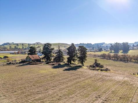 6000 Petersen Road Sebastopol CA 95472
