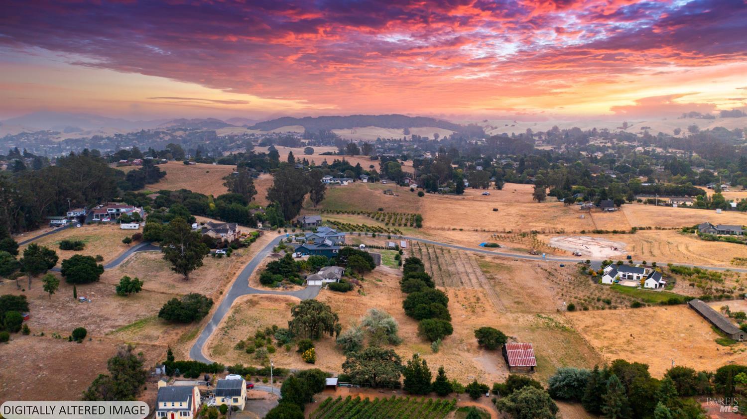 2010 Live Oak Farm Lane Petaluma CA 94952
