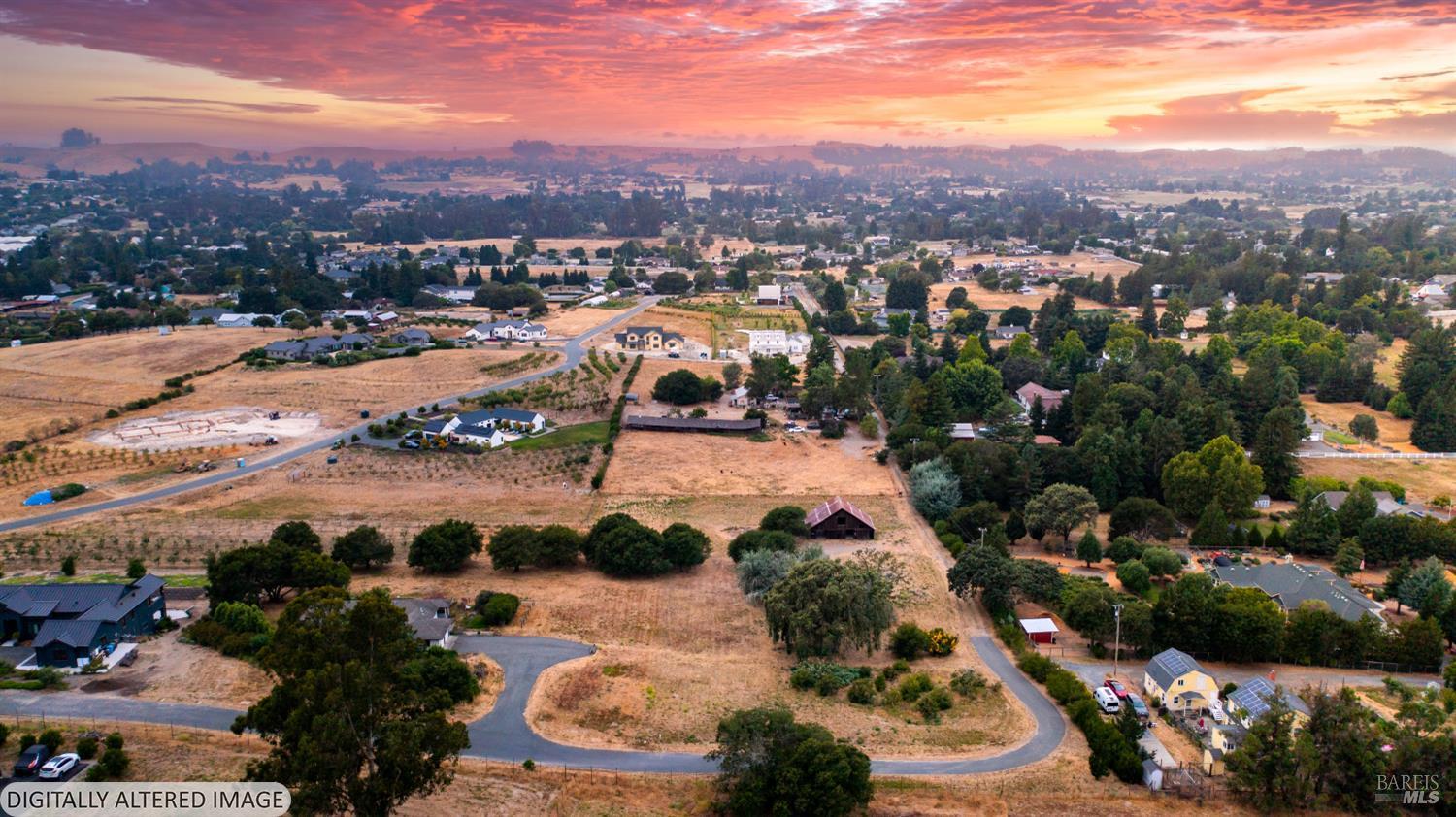 2010 Live Oak Farm Lane Petaluma CA 94952