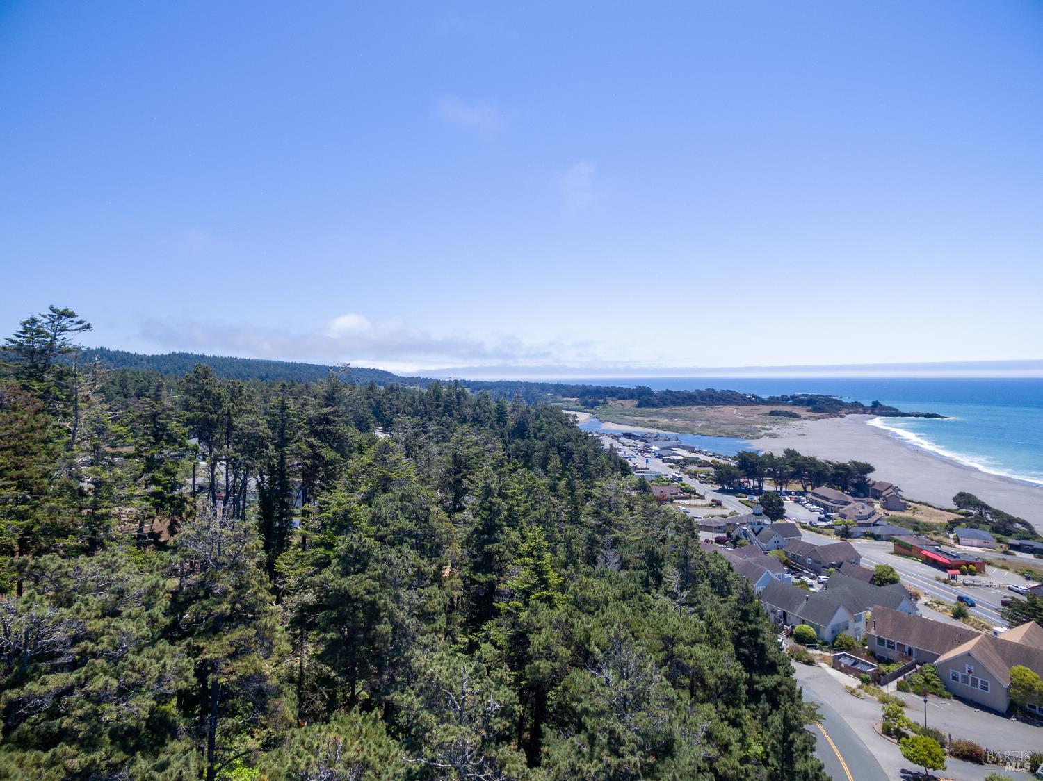 39001-39051 Cypress Way Gualala CA 95445