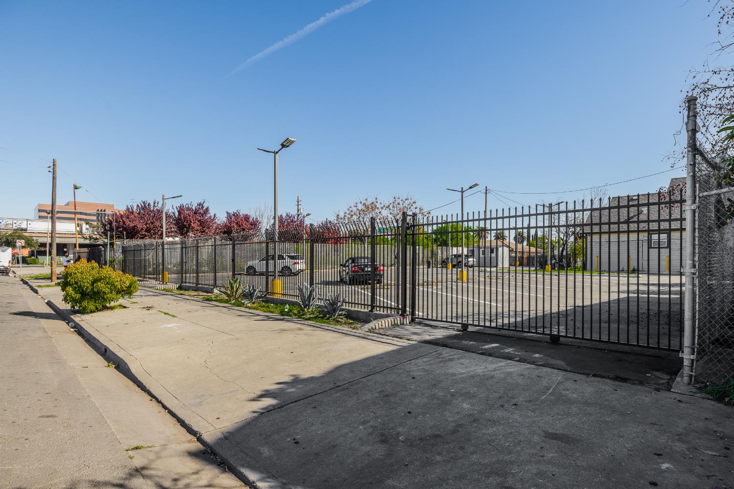 328 S Sutter Street Stockton CA 95203