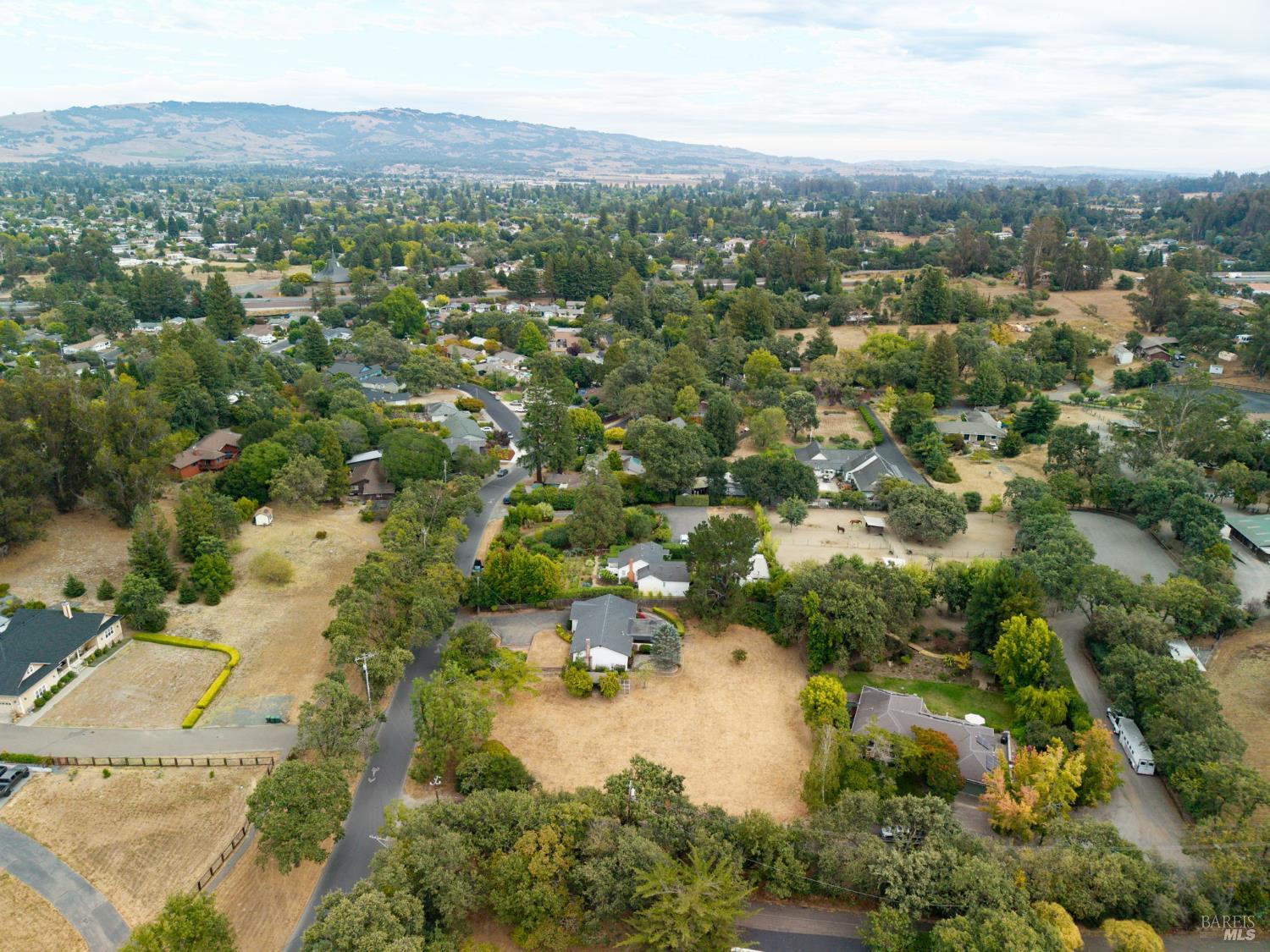 468 W School Street Cotati CA 94931