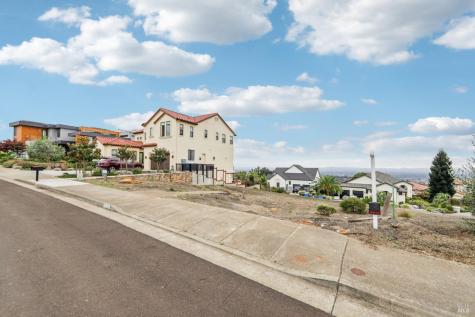 2128 Wedgewood Way Santa Rosa CA 95404