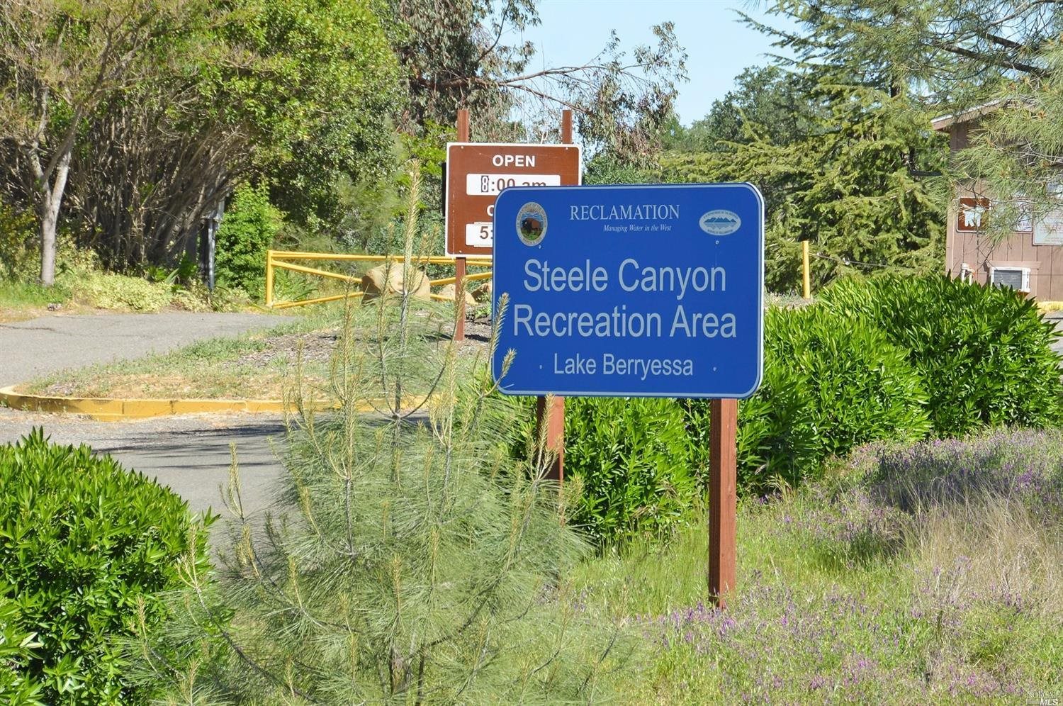 1018 Westridge Drive Napa CA 94558