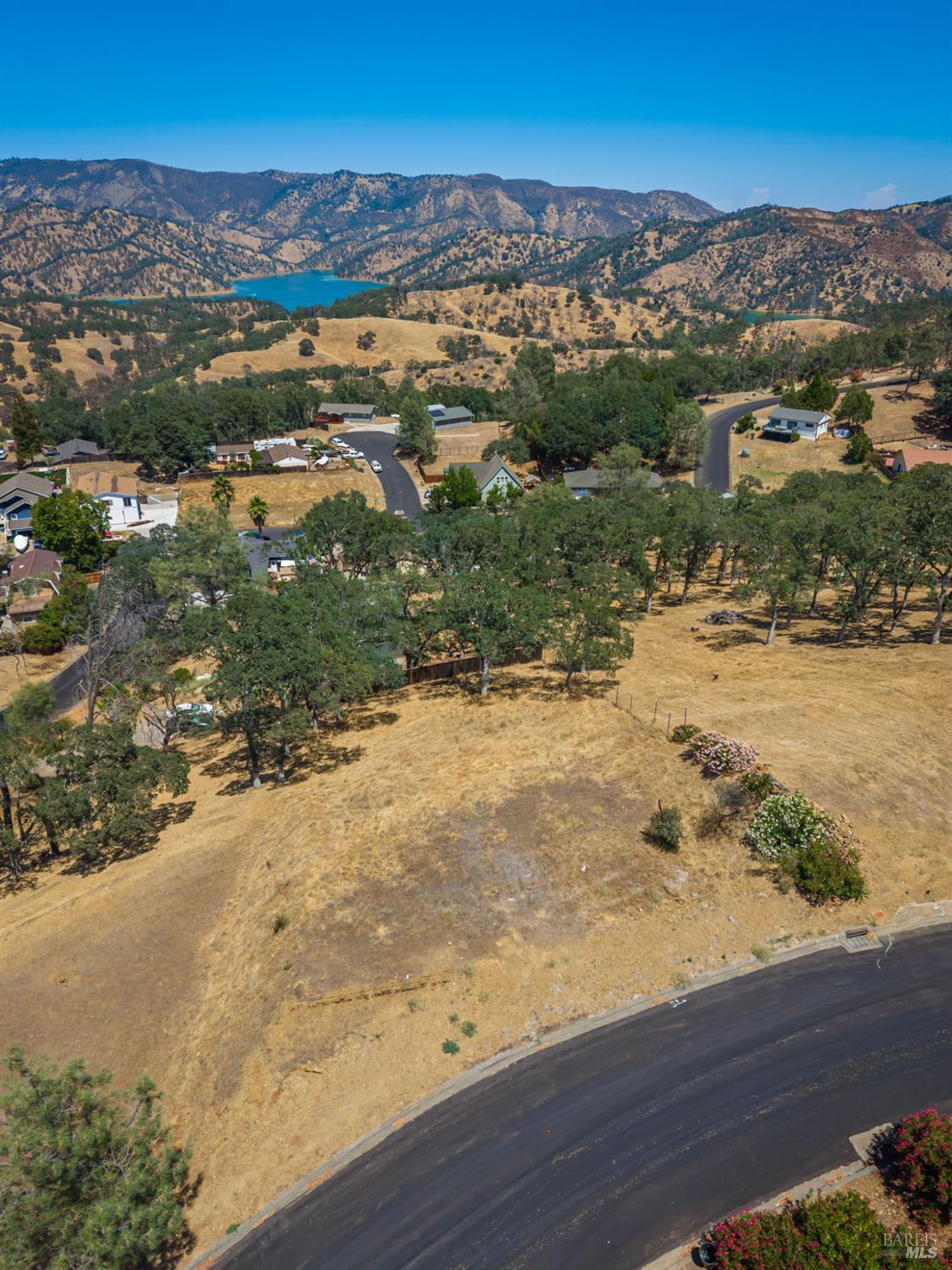1018 Westridge Drive Napa CA 94558