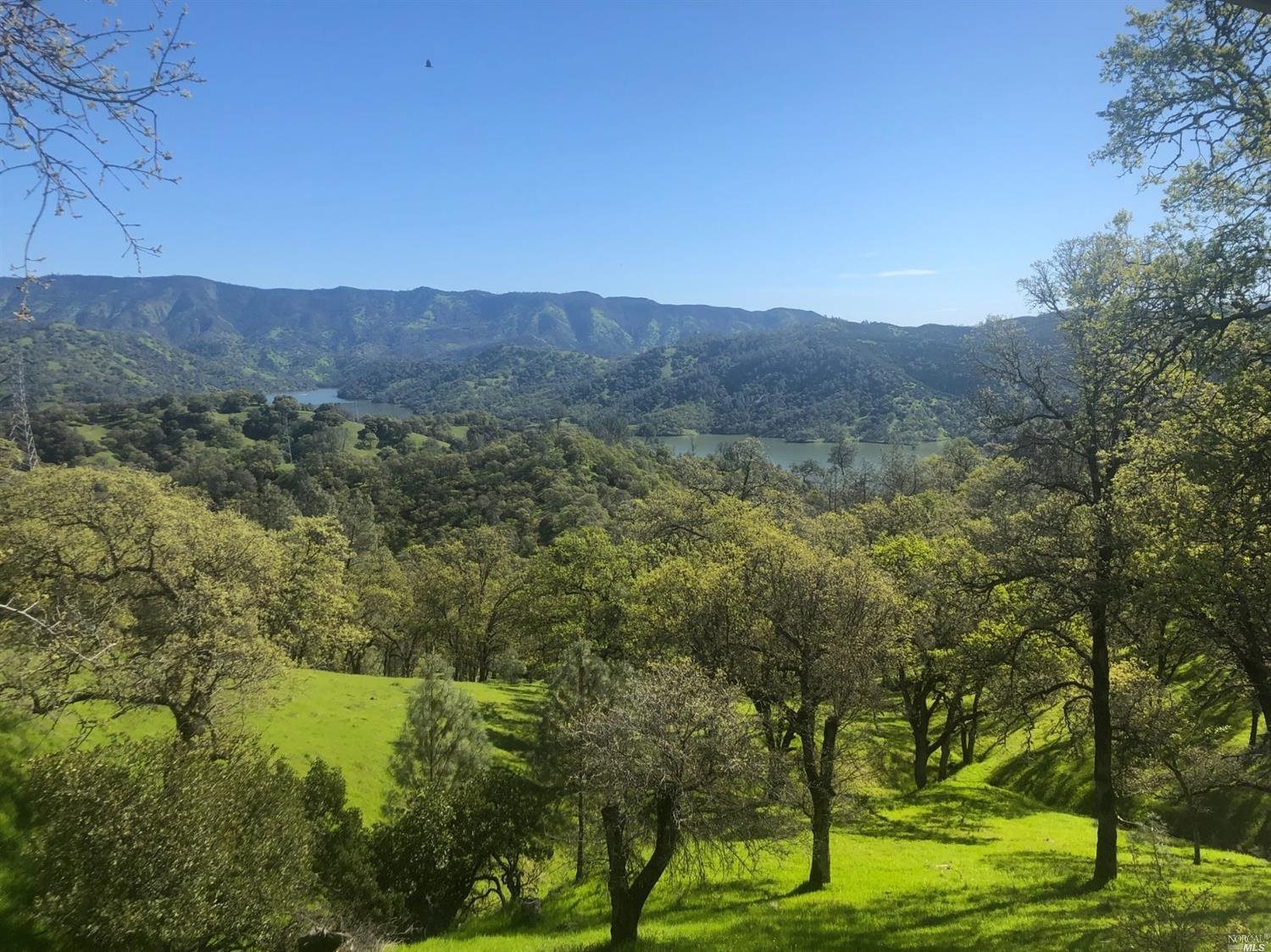 1018 Westridge Drive Napa CA 94558