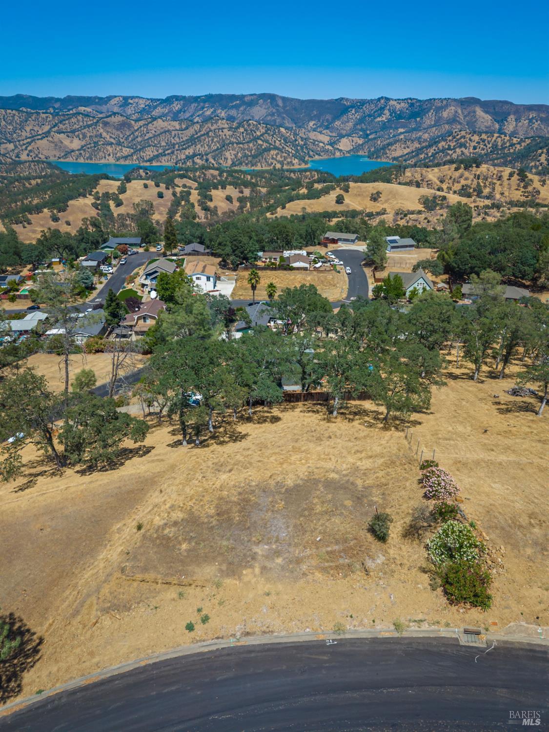 1018 Westridge Drive Napa CA 94558