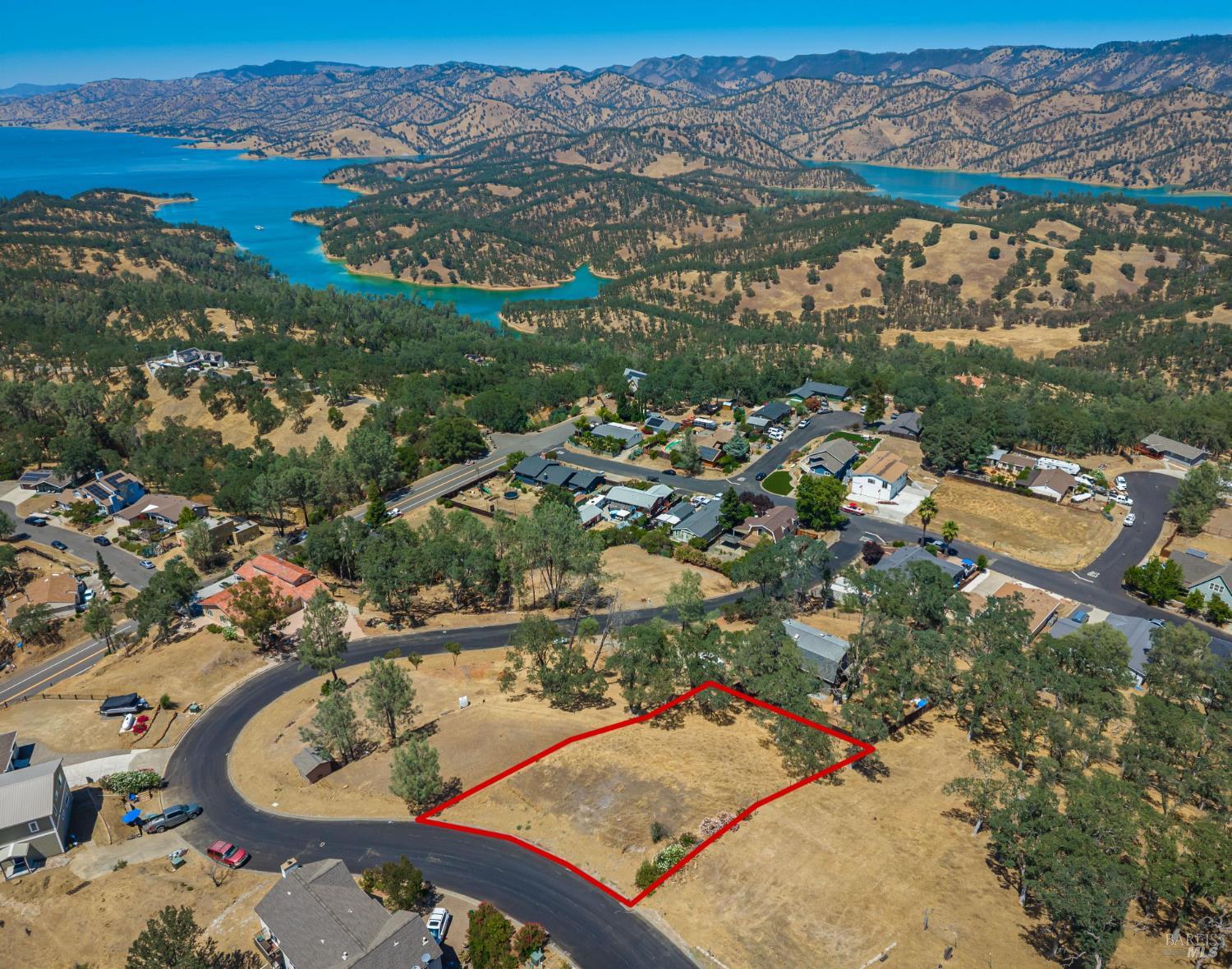 1018 Westridge Drive Napa CA 94558