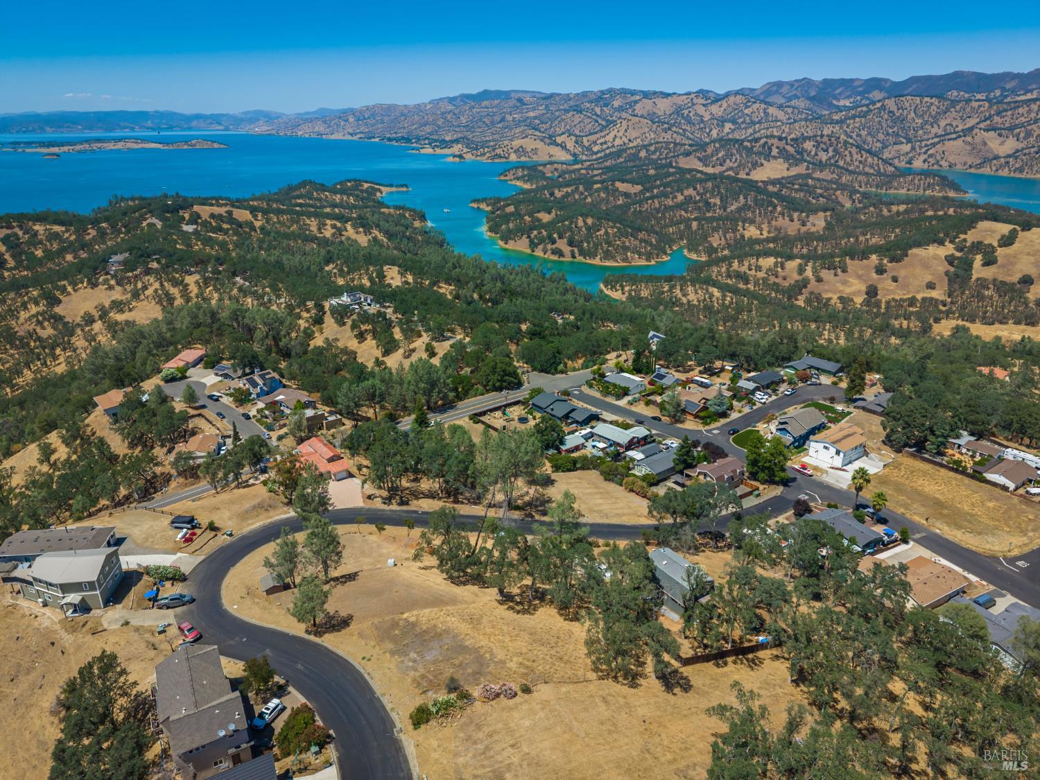 1018 Westridge Drive Napa CA 94558