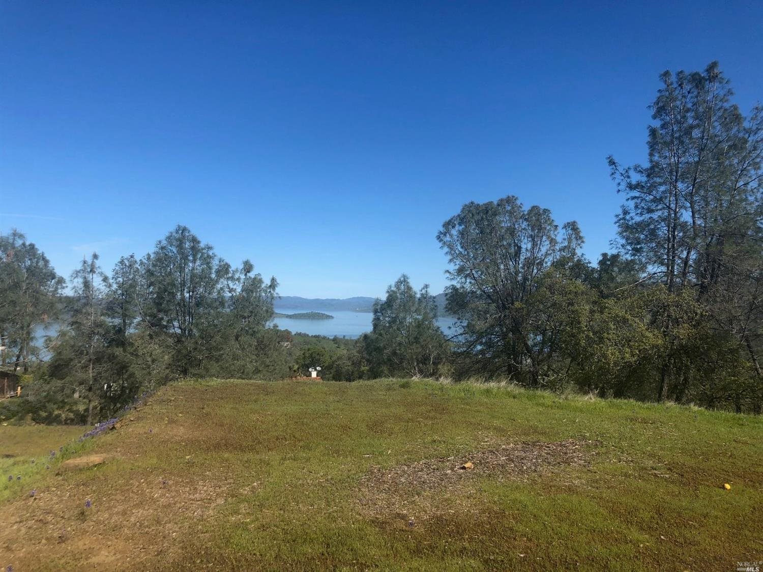 1018 Westridge Drive Napa CA 94558