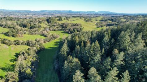 1490 Felta Road Healdsburg CA 95448