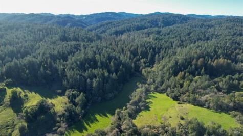 1490 Felta Road Healdsburg CA 95448