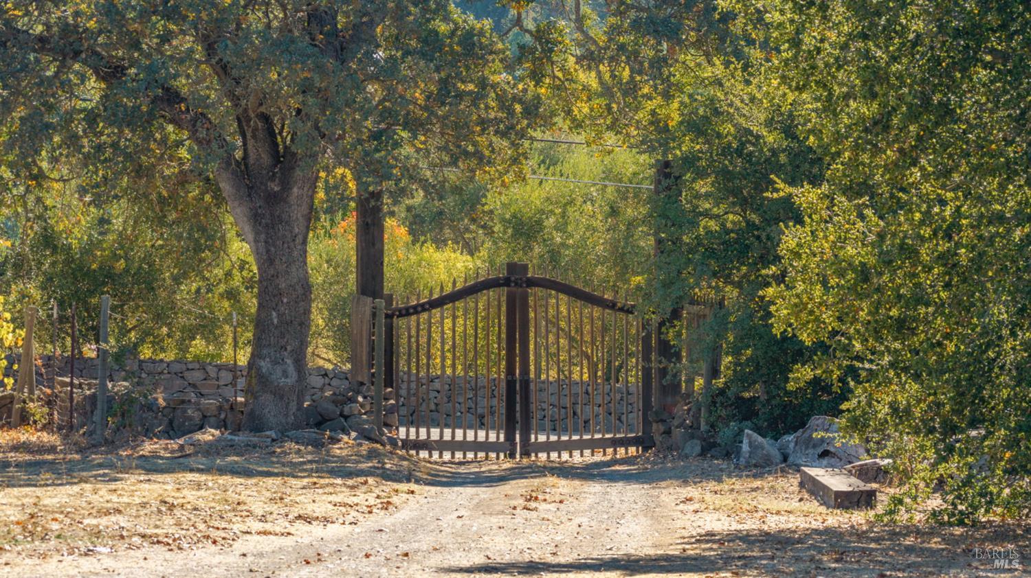 2265 Loma Heights Road Napa CA 94558