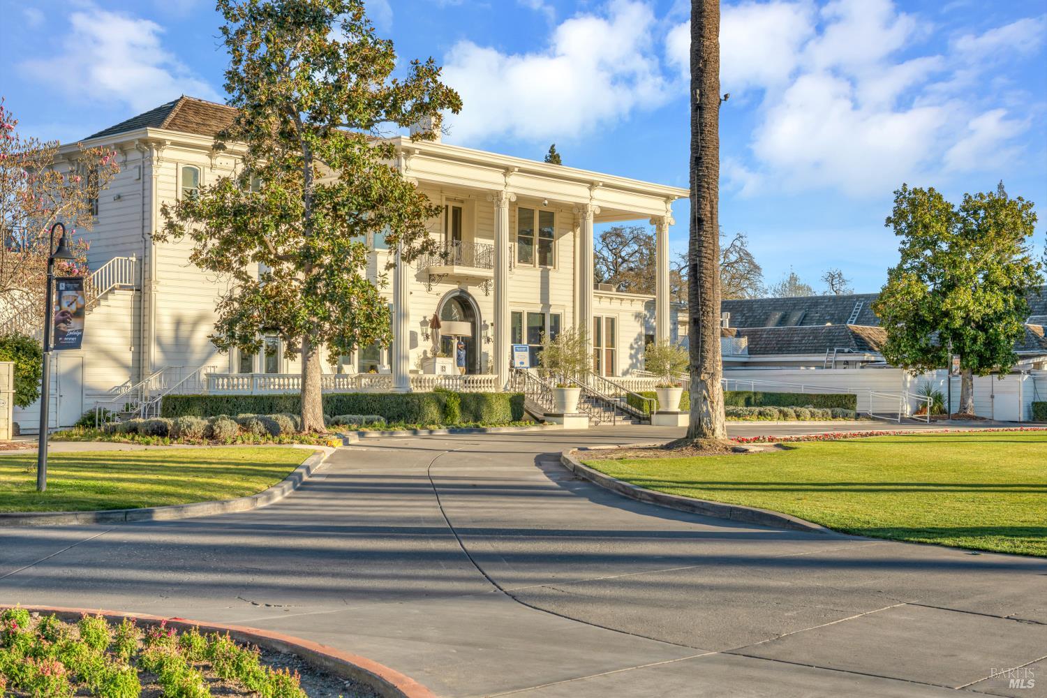 170 Westgate Drive Napa CA 94558