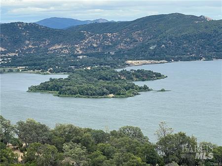 11120 Pingree Road Clearlake Oaks CA 95423