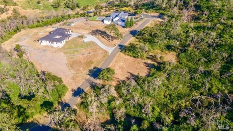 3927 Silver Fox Court Santa Rosa CA 95403