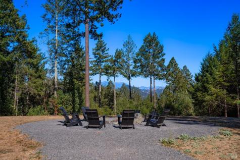 1260 Emerald Ranch Road Healdsburg CA 95448