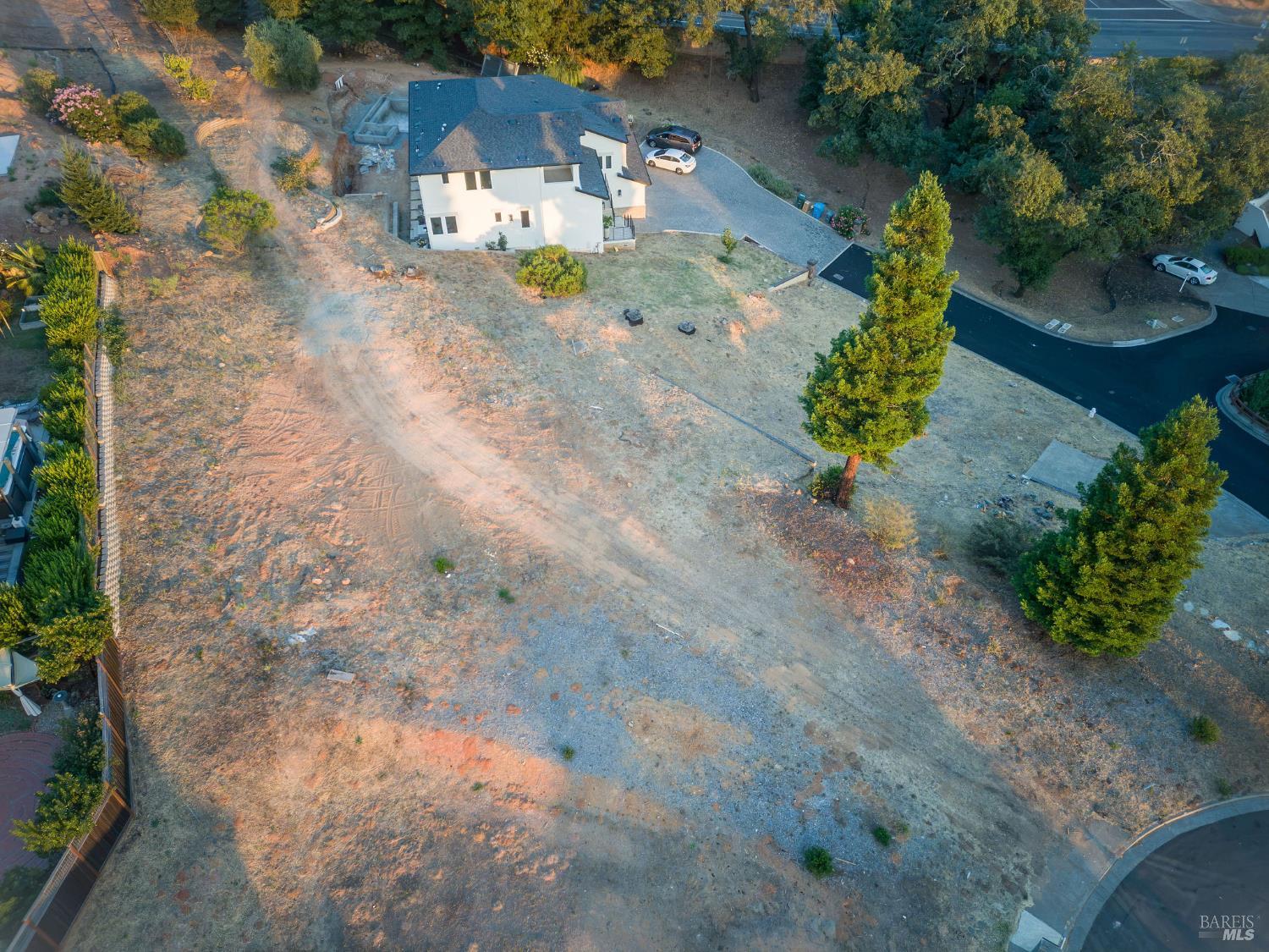 1935 Lyon Court Santa Rosa CA 95403