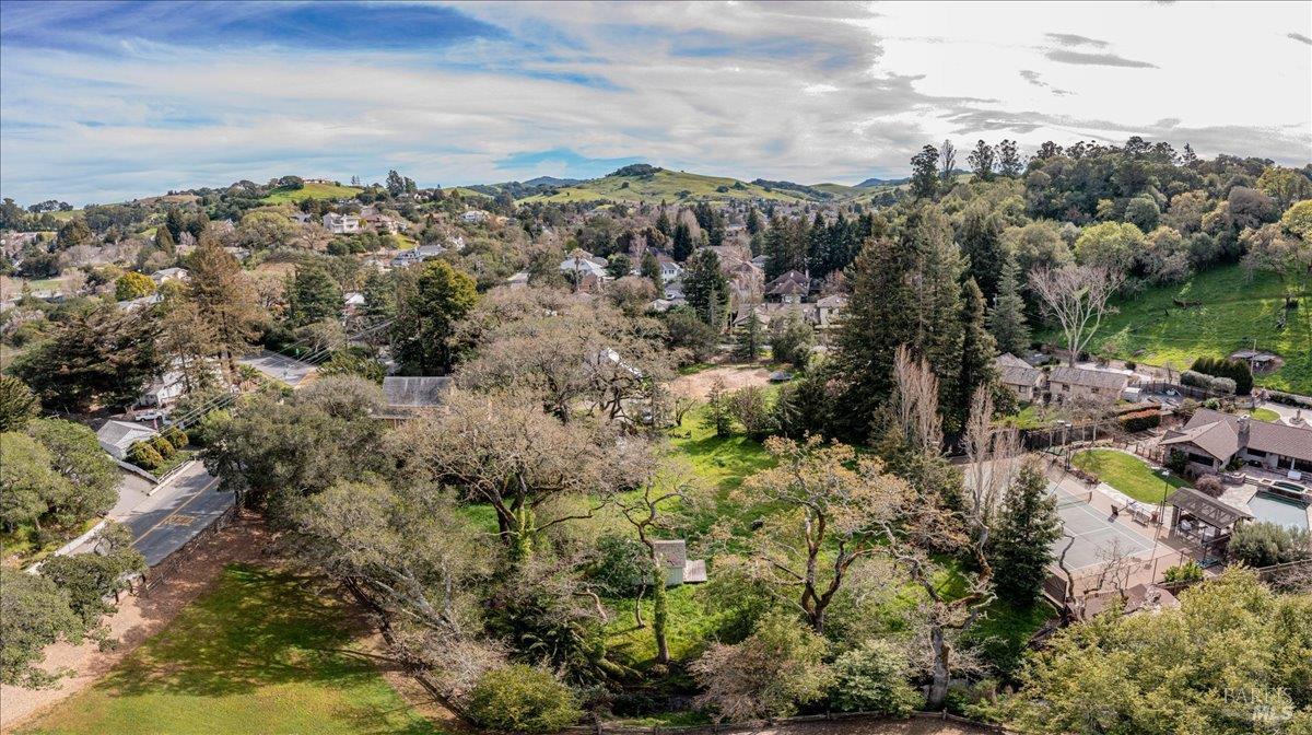 1170 I Street Petaluma CA 94952