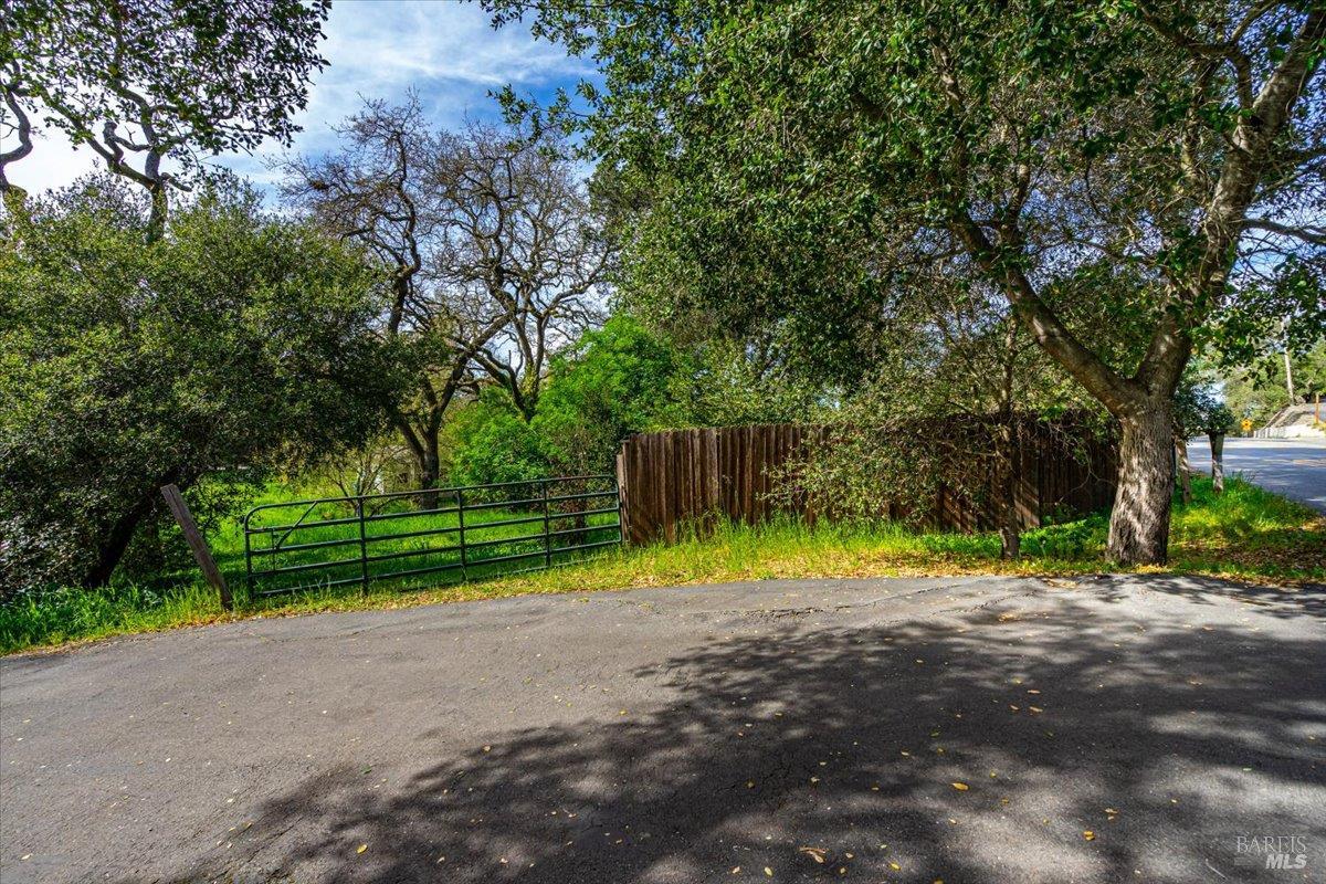 1170 I Street Petaluma CA 94952