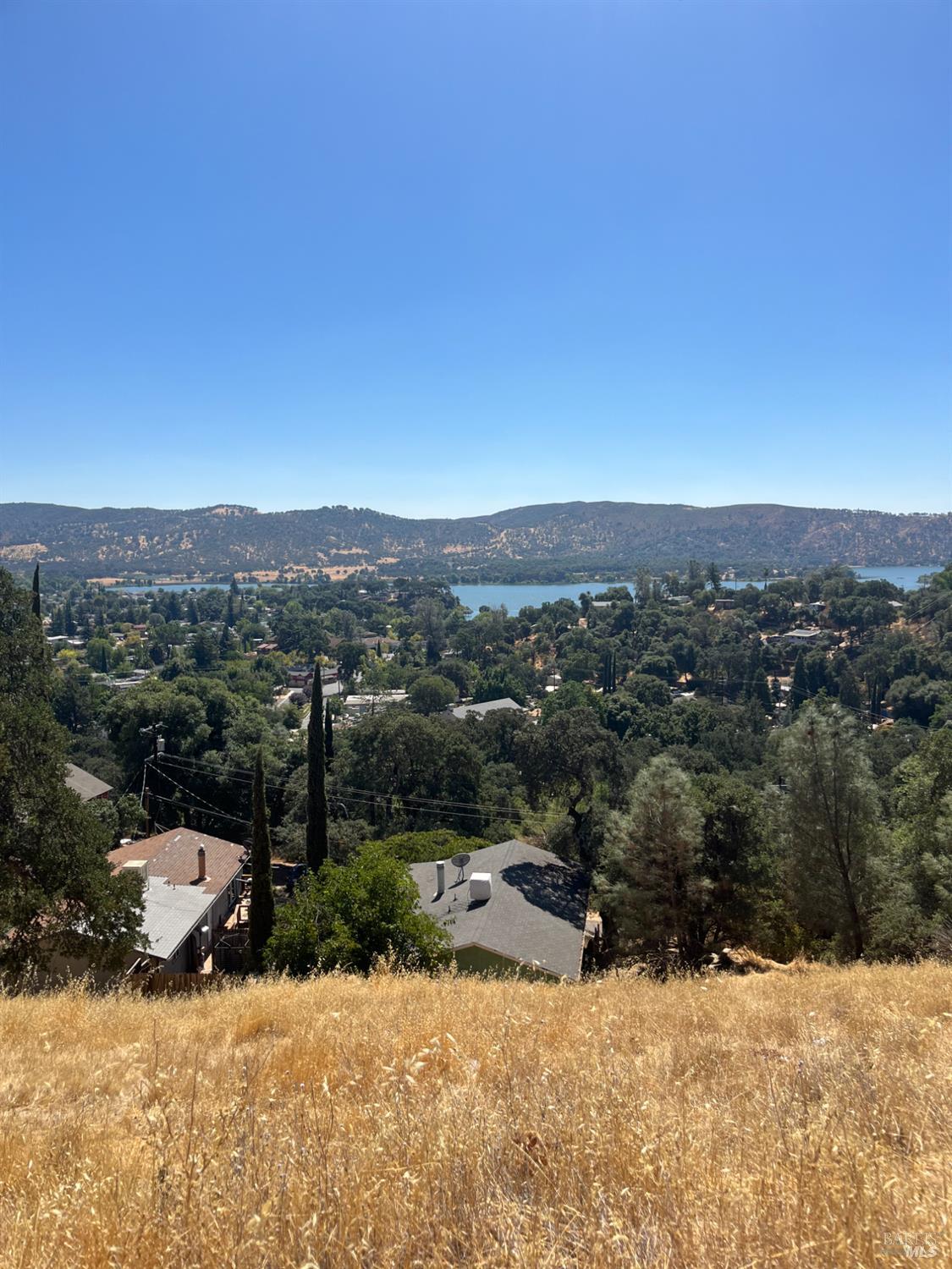 12415 Mountain View Drive Clearlake Oaks CA 95423