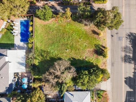 119 Powell Avenue Healdsburg CA 95448