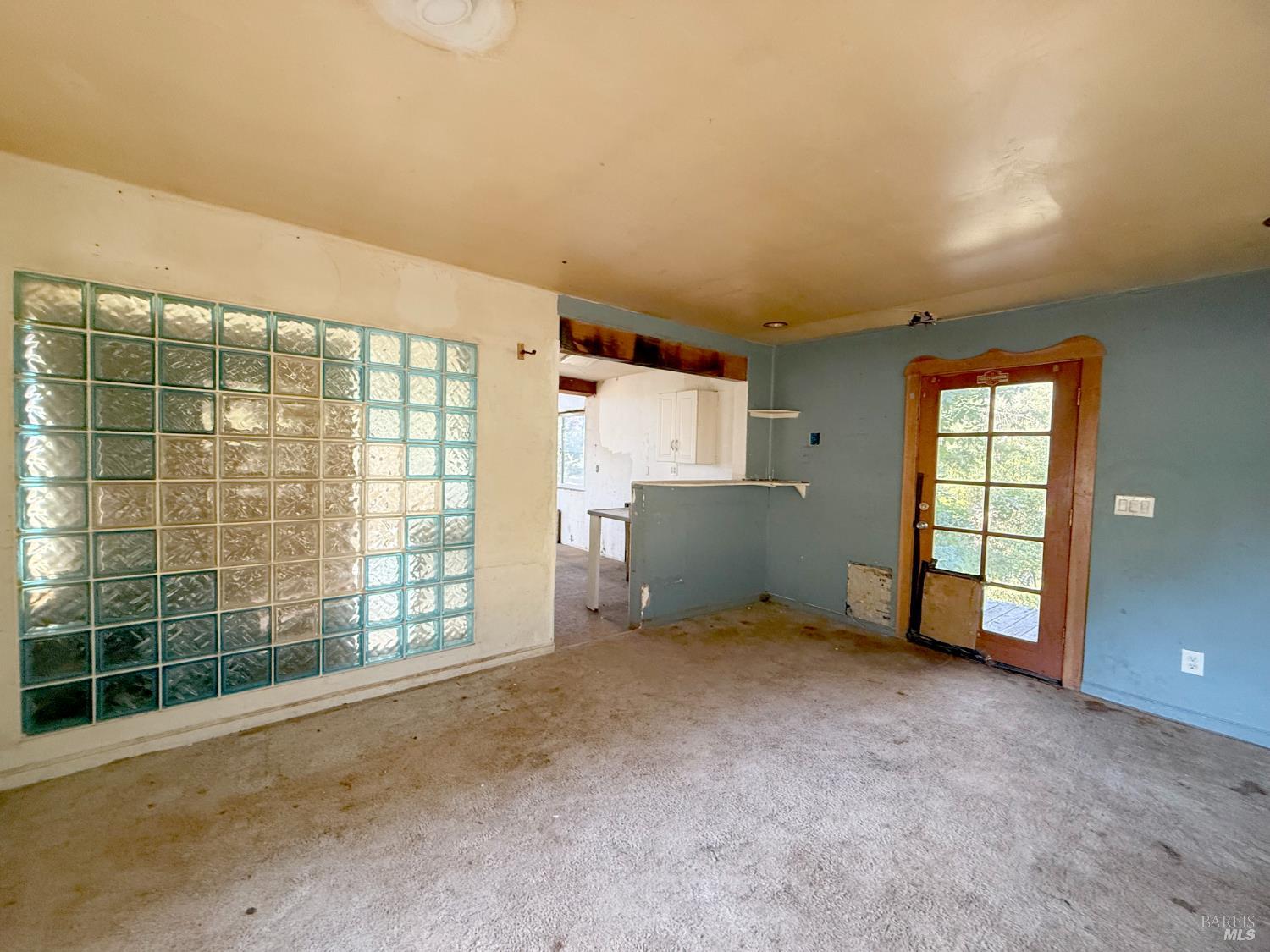 940 Woodman Creek Laytonville CA 95454