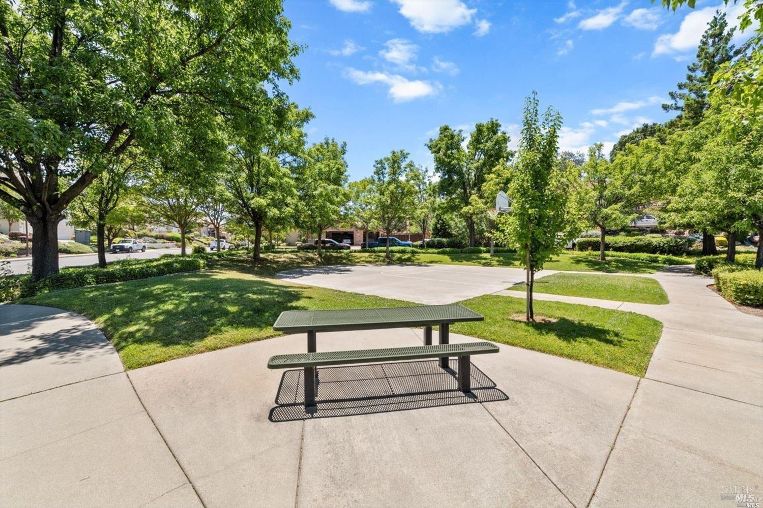 2018 Pinecrest Court Vacaville CA 95688
