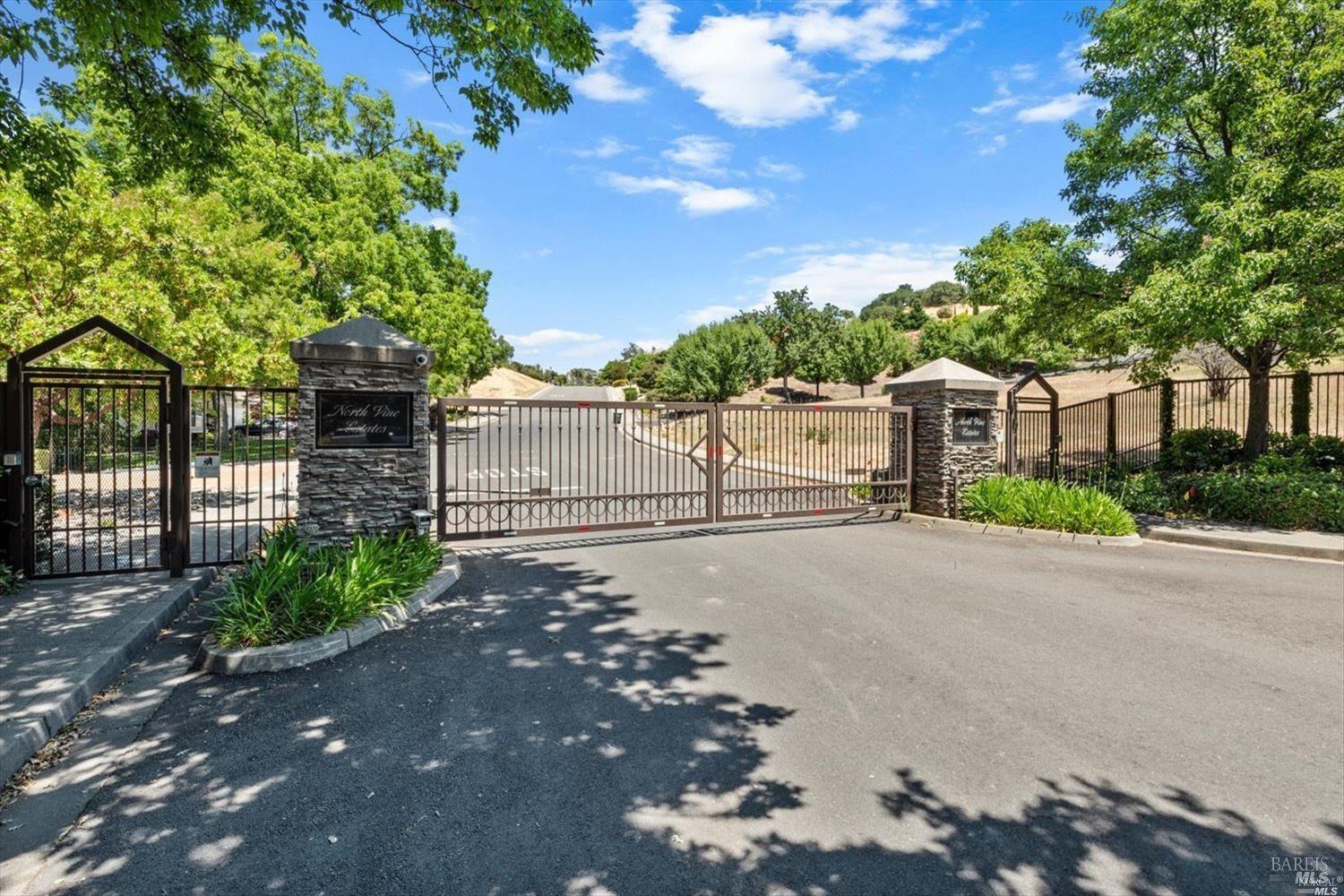 2018 Pinecrest Court Vacaville CA 95688