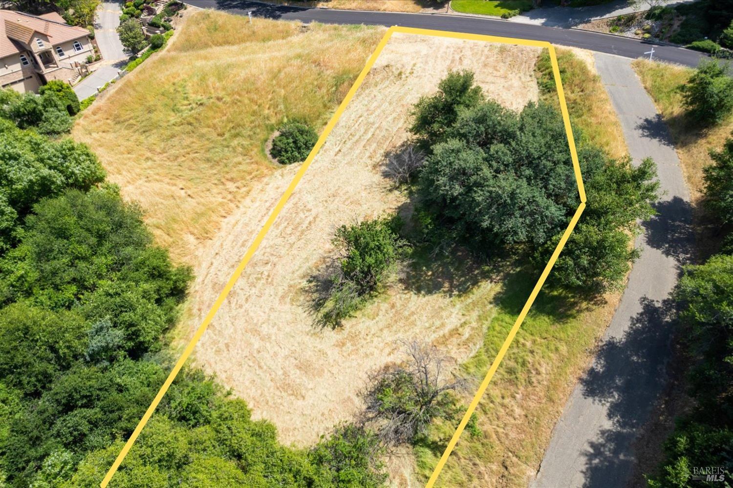2018 Pinecrest Court Vacaville CA 95688