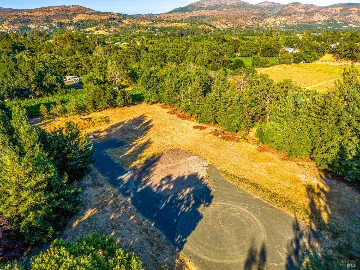 1777 Mckinley Road Napa CA 94558