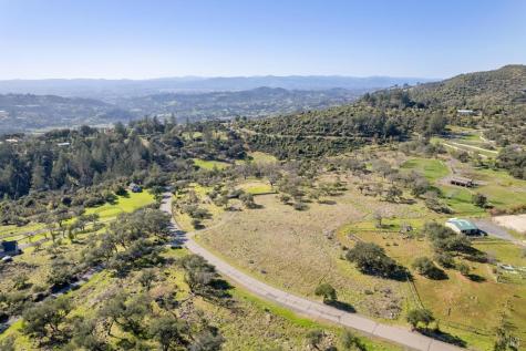 6677 Foothill Ranch Road Santa Rosa CA 95404