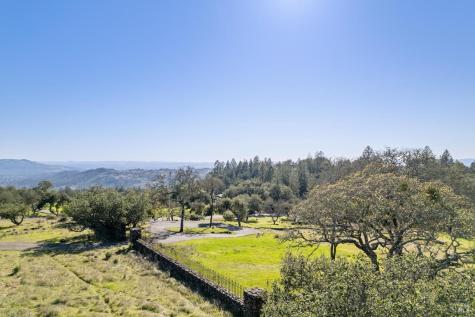 6677 Foothill Ranch Road Santa Rosa CA 95404