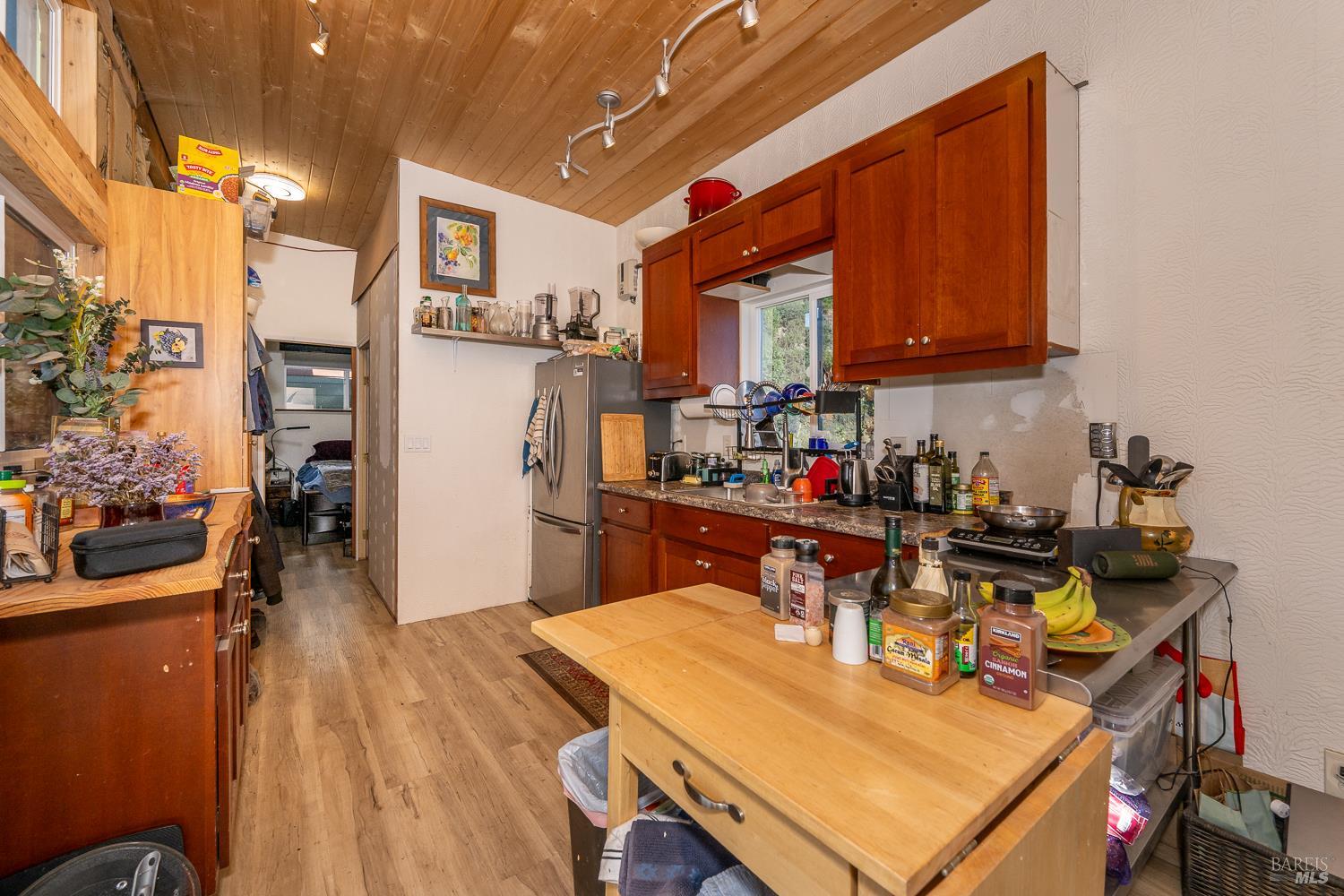 1443 Cougar Lane Santa Rosa CA 95409