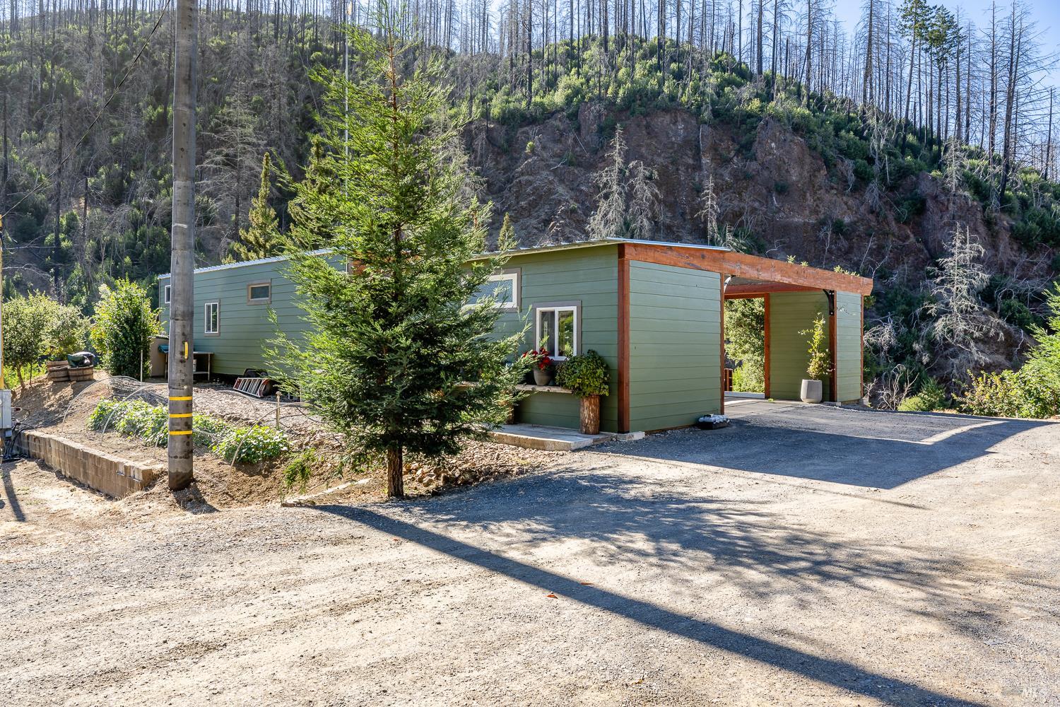 1443 Cougar Lane Santa Rosa CA 95409