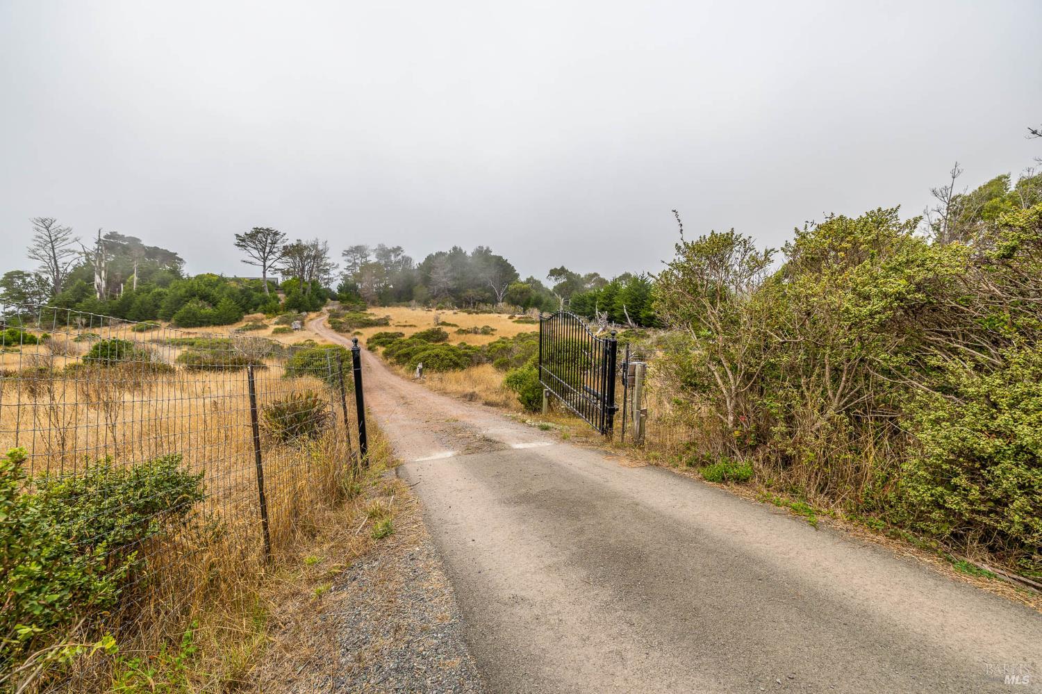 2250 N Highway 1 Albion CA 95410