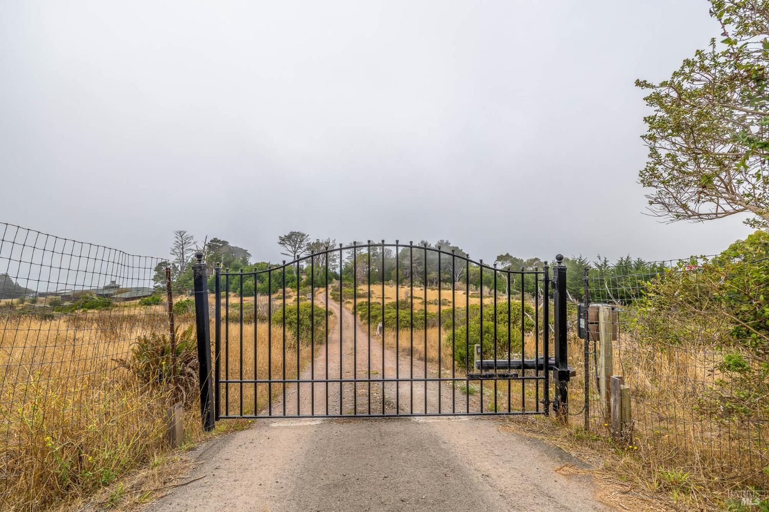 2250 N Highway 1 Albion CA 95410