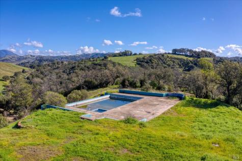 10547-10443 Chalk Hill Road Healdsburg CA 95448