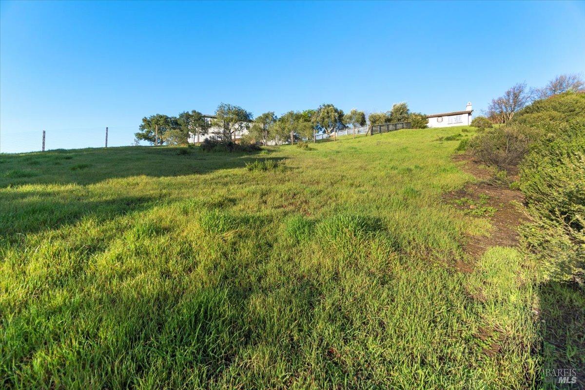 45 Augusta Circle Petaluma CA 94952