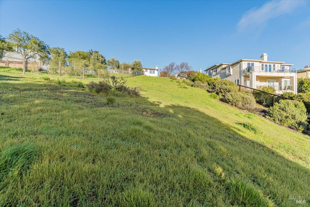 45 Augusta Circle Petaluma CA 94952