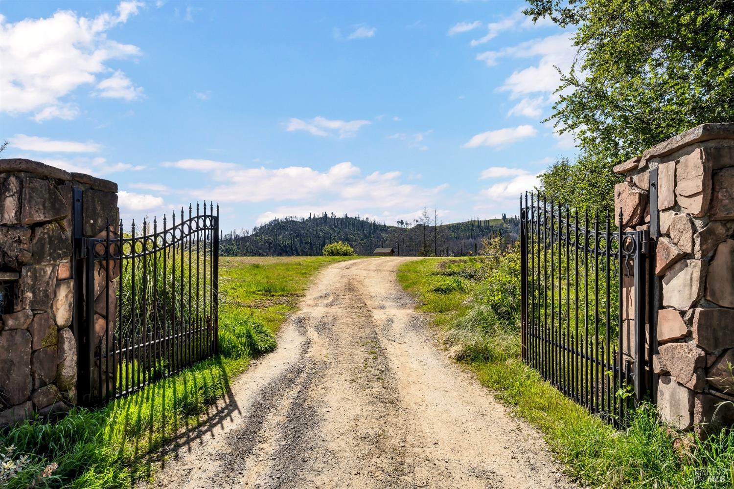 7777 Mill Creek Road Healdsburg CA 95448