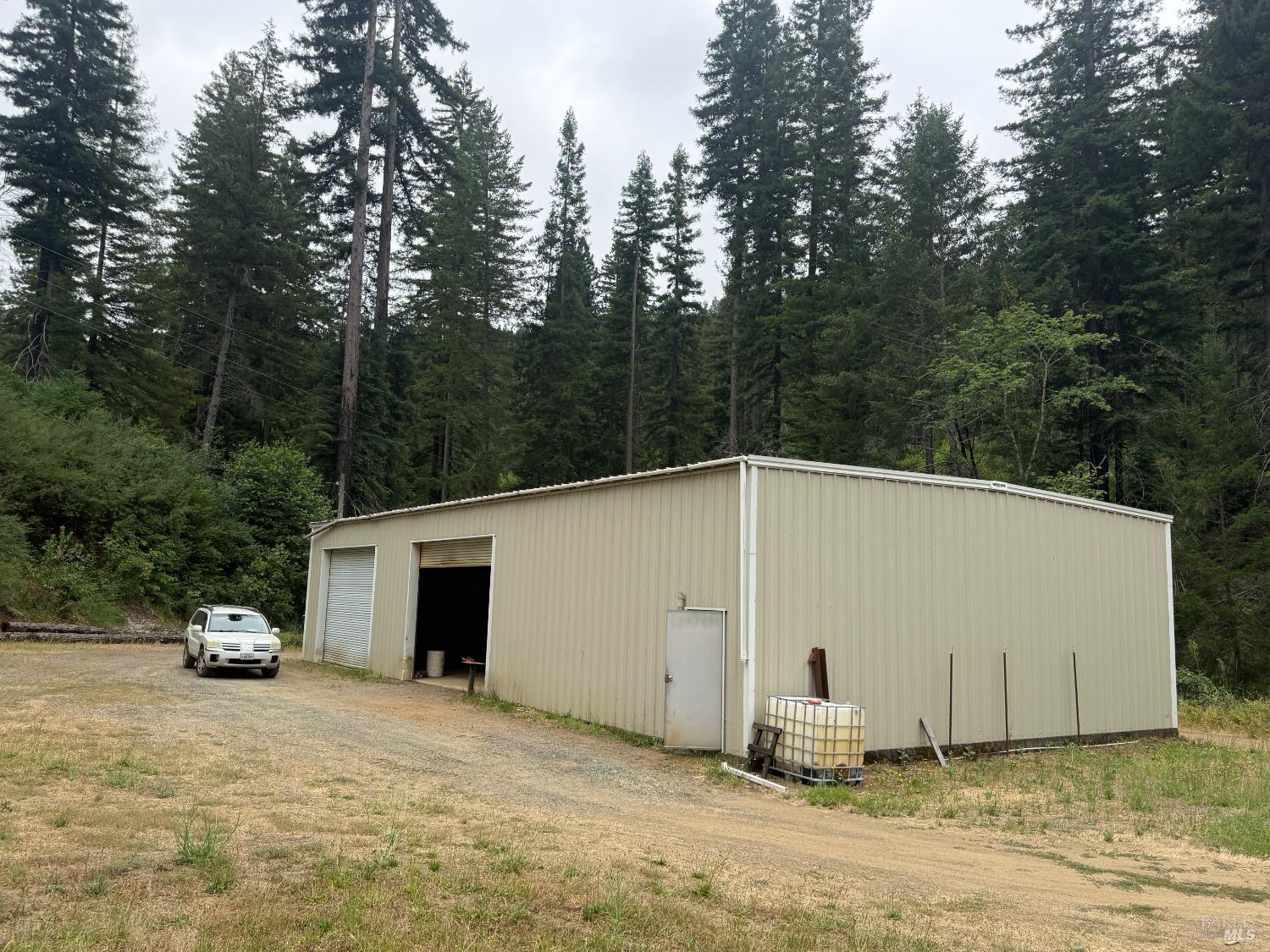 8717 Mill Creek Road Healdsburg CA 95448