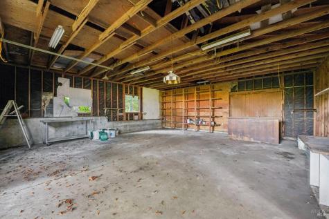 95 Highland Way Inverness CA 94937